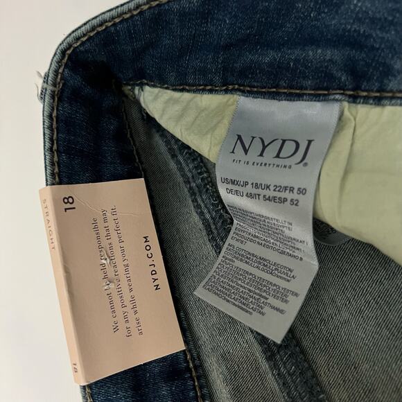 NYDJ Marilyn Straight Lift & Tuck Blue Denim Jeans | Women's Size 18 (NWT) - Picture 5 of 12